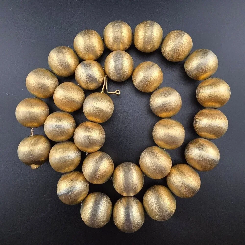 Napier Gold Chunky Beaded Necklace Elegant Brushed Vintage Statement 17" - Picture 6 of 11